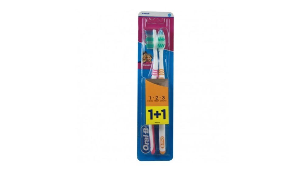 Oral-B toothbrush Classic (2 pcs)