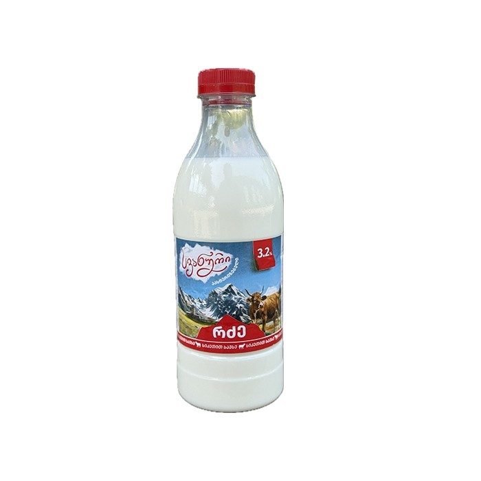 მჟავე რძე 3.2% (900 ml)