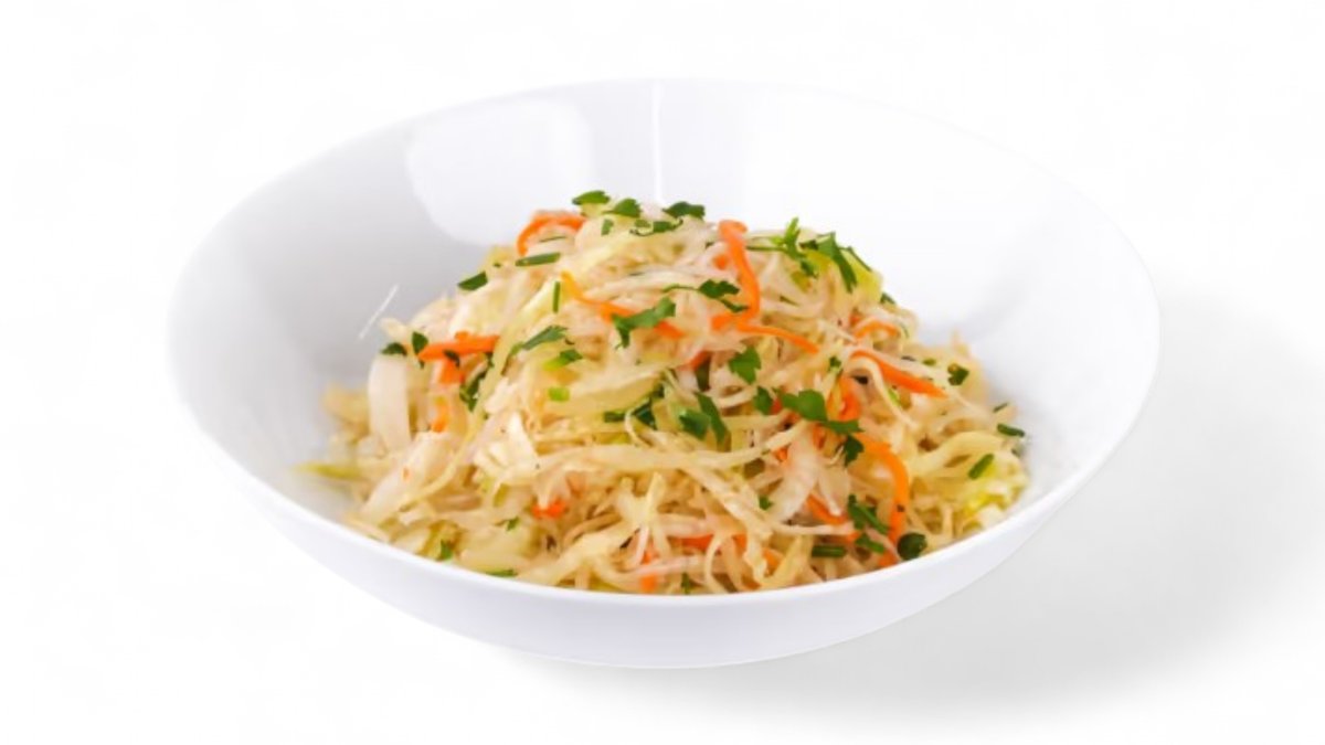 Салат из квашеной красной капусты homemade